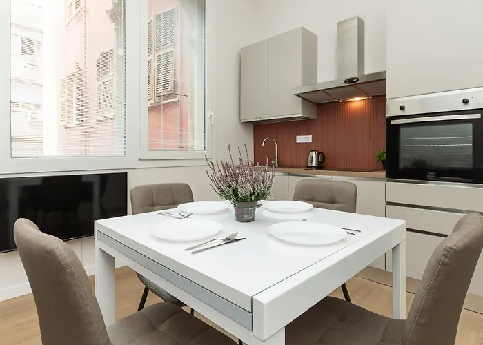 Dalia House Free Wifi, Ac